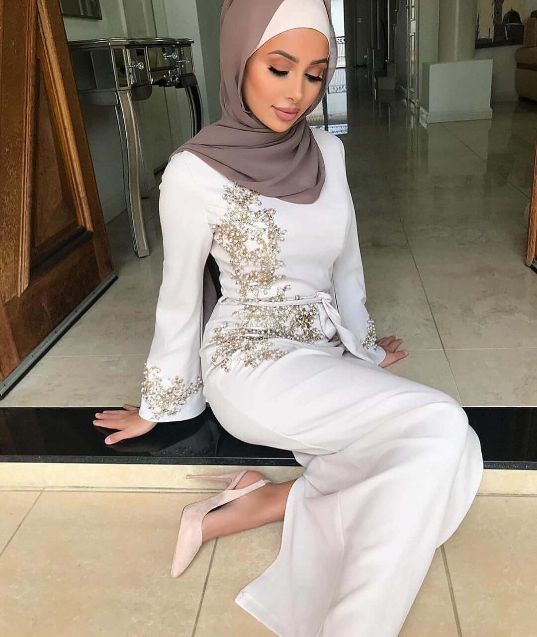 Amara Dubai Abaya – Timeless Arabic Style Abaya White